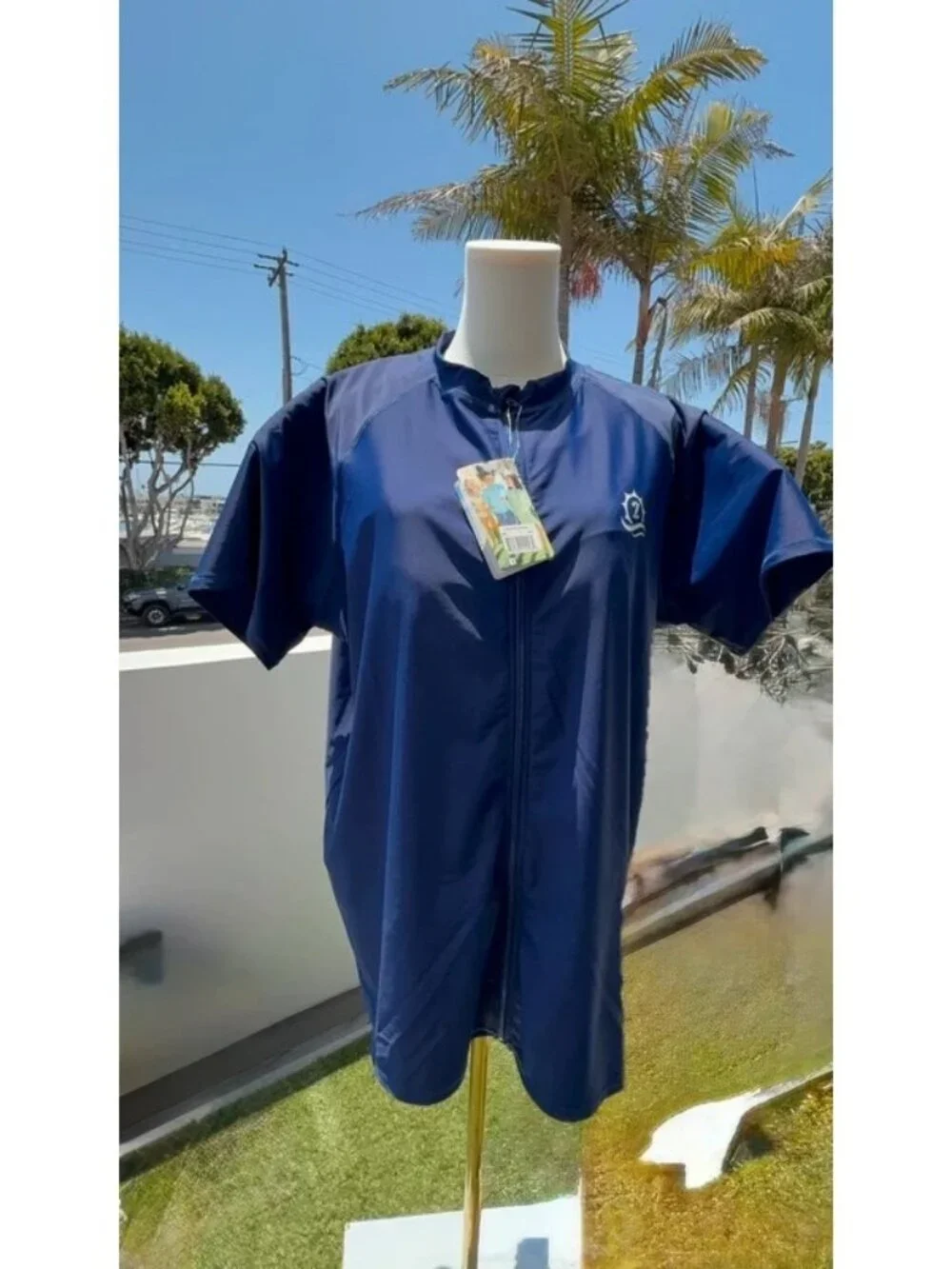 NWT Unisex Swim/Sun Shirt UV Block Swim Xip Navy Blue Size XXL